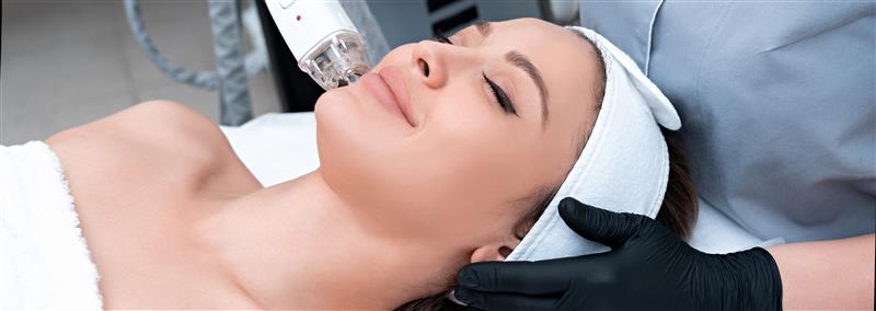 Micro Needling and Facial skin treatment